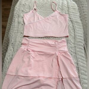 Women’s Small Pink 2 Piece Mini Skirt Set. New